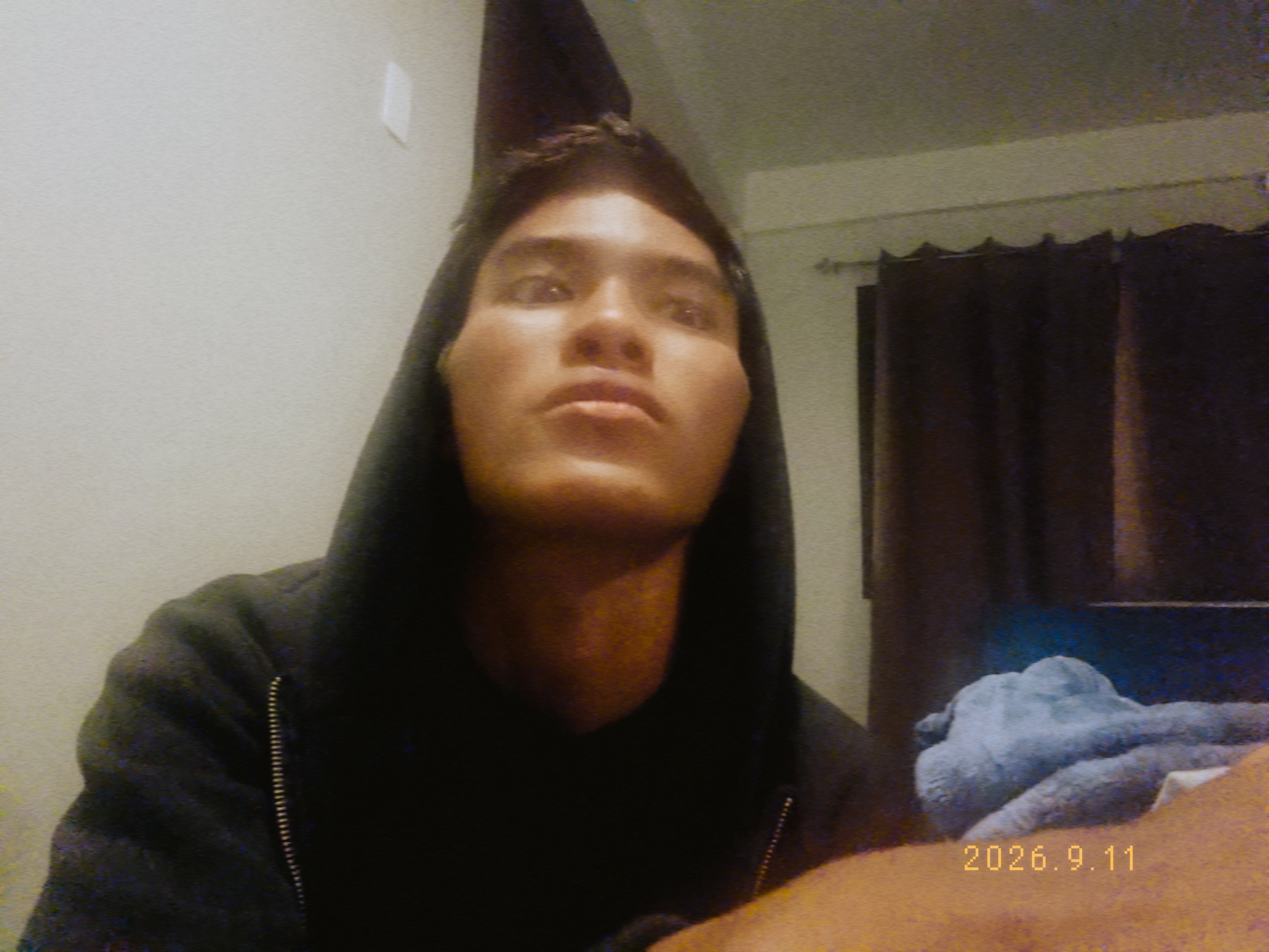RemusOMG โ front facing