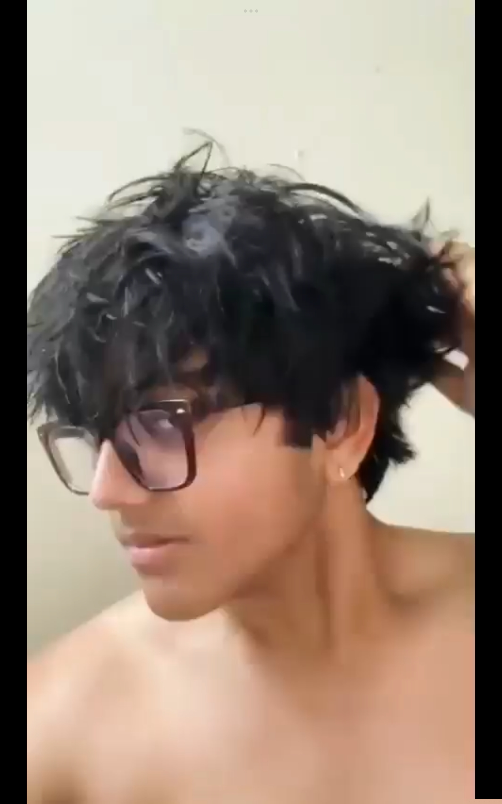 Neilssss — side facing