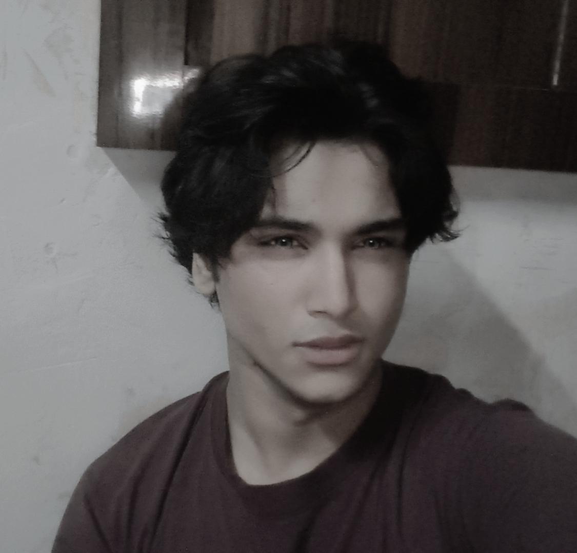 Uzaif