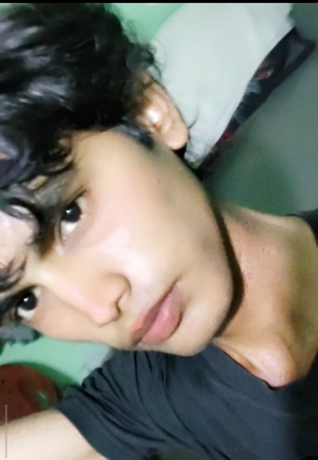 chiku โ front facing